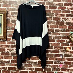 Joan Vass Black and White Cotton Poncho Top - One Size